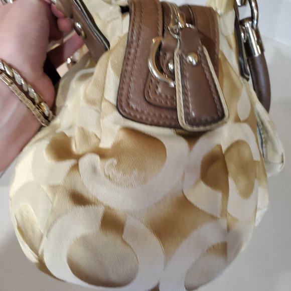 Not For Sale Rare Coach Kristin Signature C's Khaki Shoulder Bag Purse - Picture 6 of 12